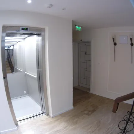 Aivazovsky Park Anchialos H14