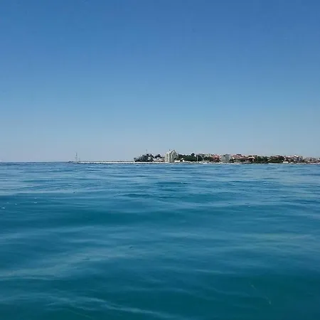 Aivazovsky Park Anchialos H14